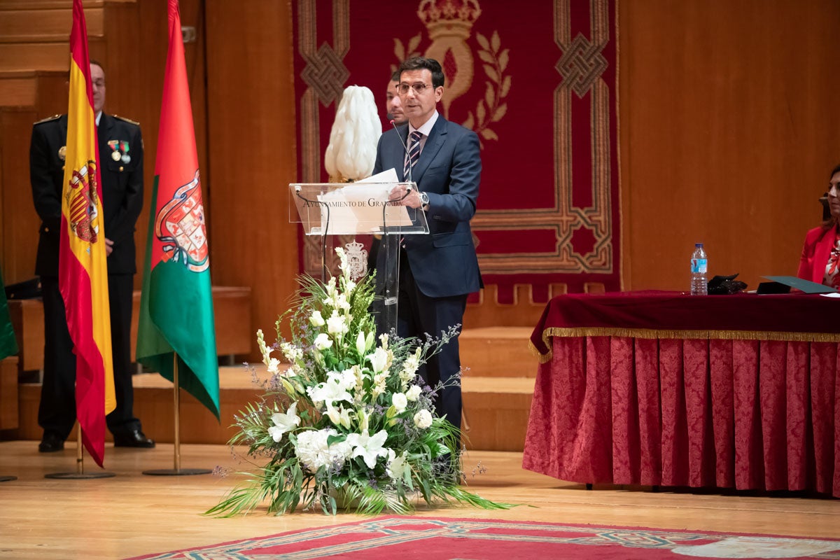 El Cuerpo celebra en la capital el día de su patrón, el Ángel Custodio