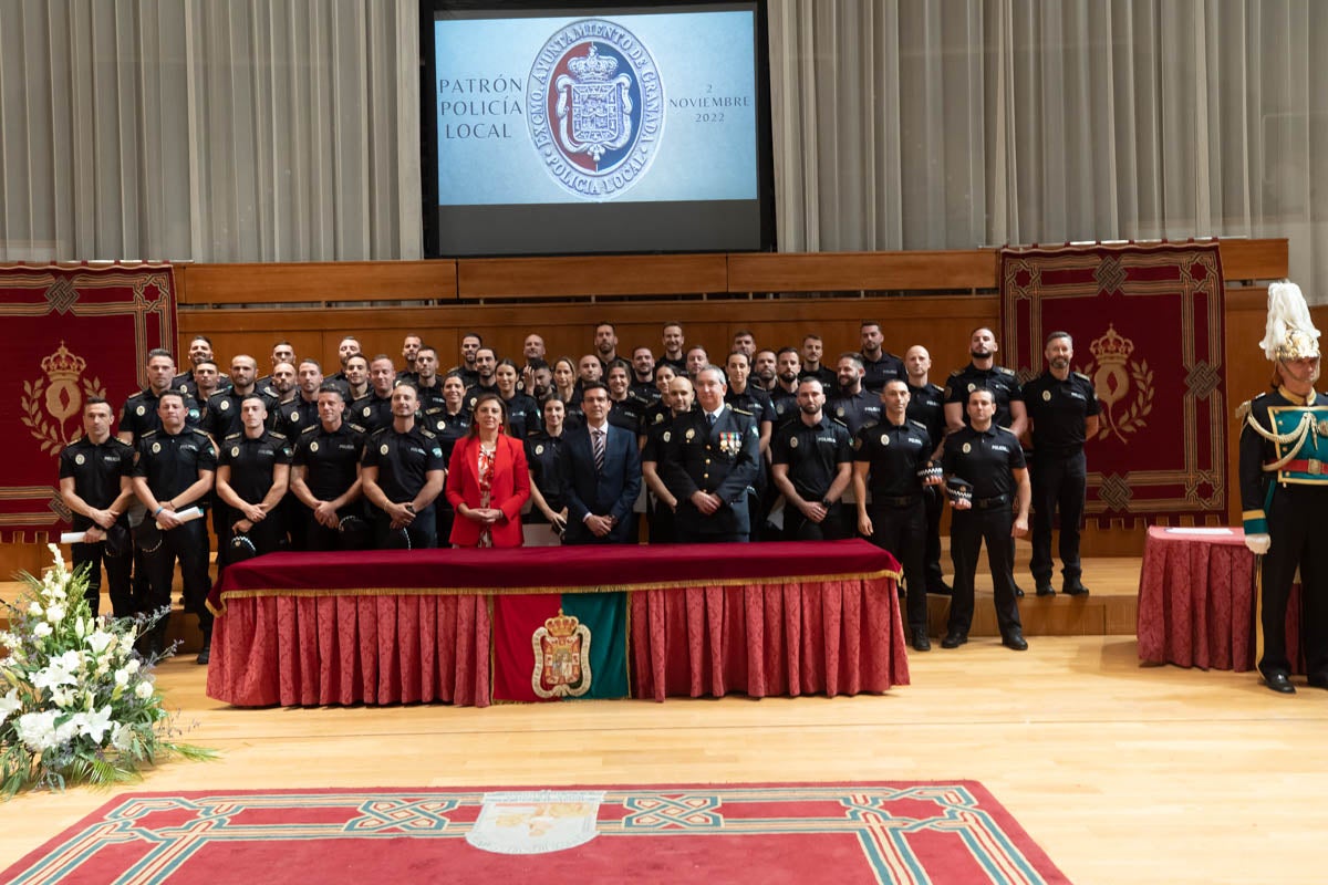 El Cuerpo celebra en la capital el día de su patrón, el Ángel Custodio