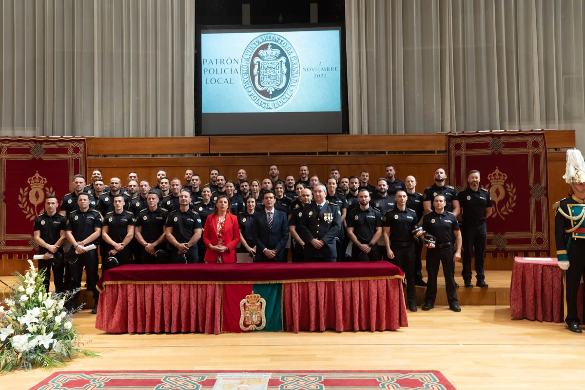El Cuerpo celebra en la capital el día de su patrón, el Ángel Custodio