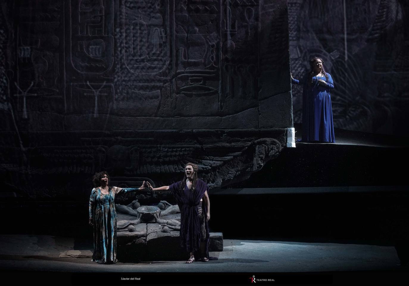 Escenas de 'Aída' en el Teatro Real