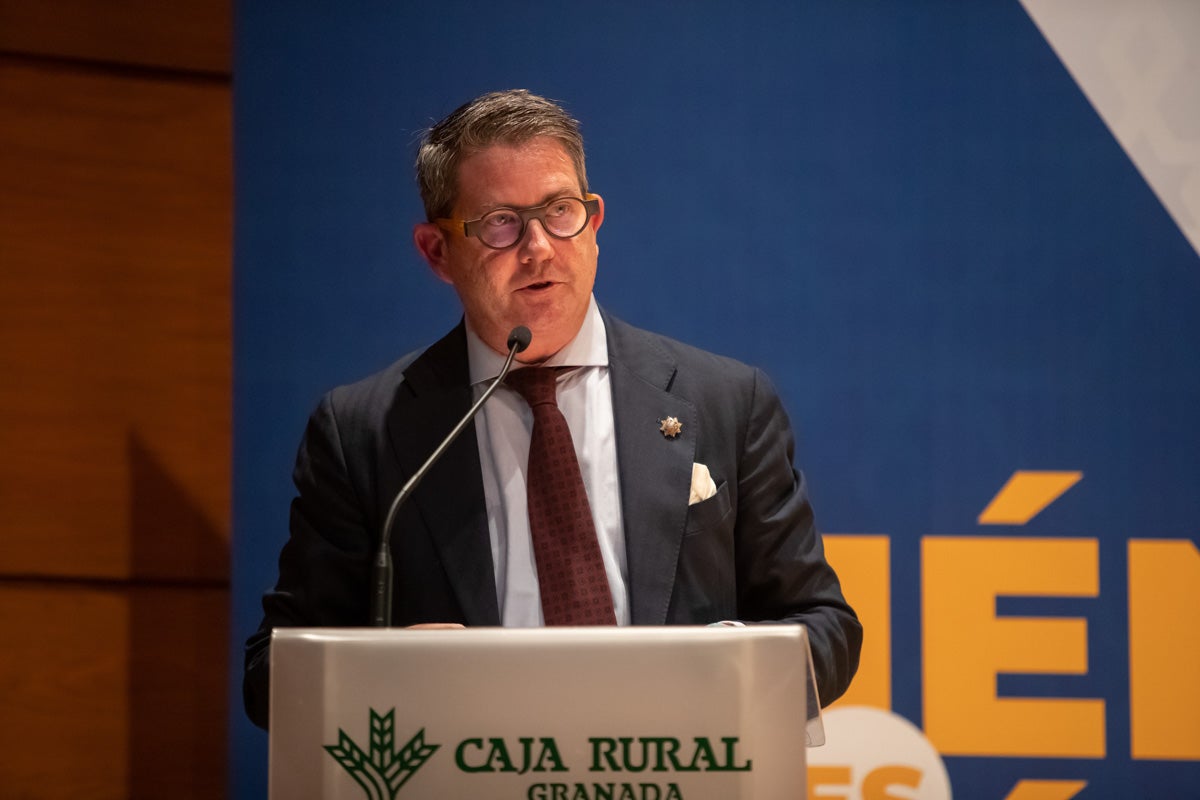 El evento ha reunido a las principales figuras económicas y profesionales de la provincia.