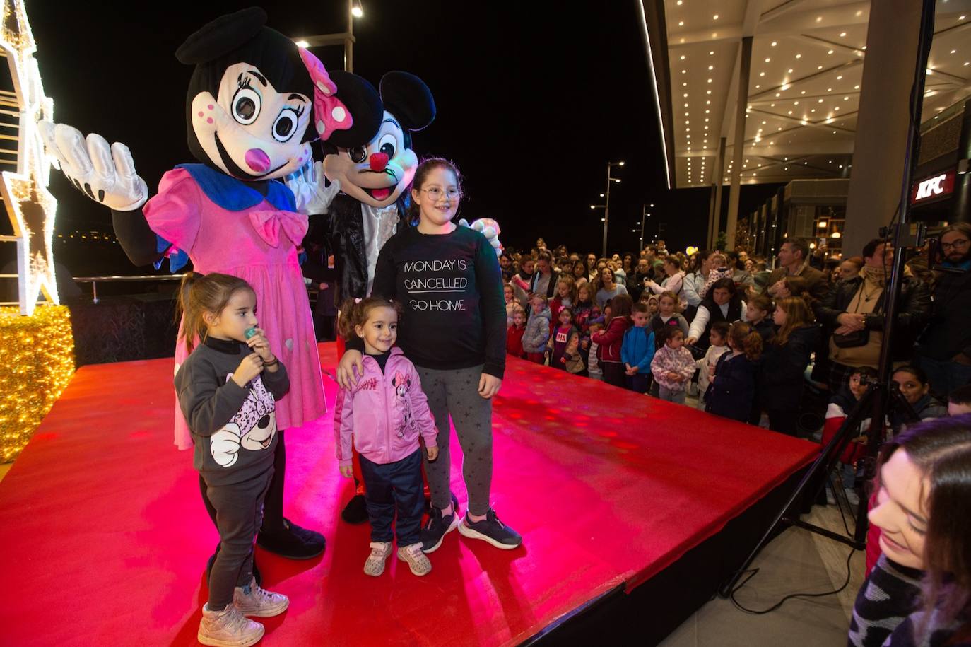 Encendido en el centro comercial Nevada. 