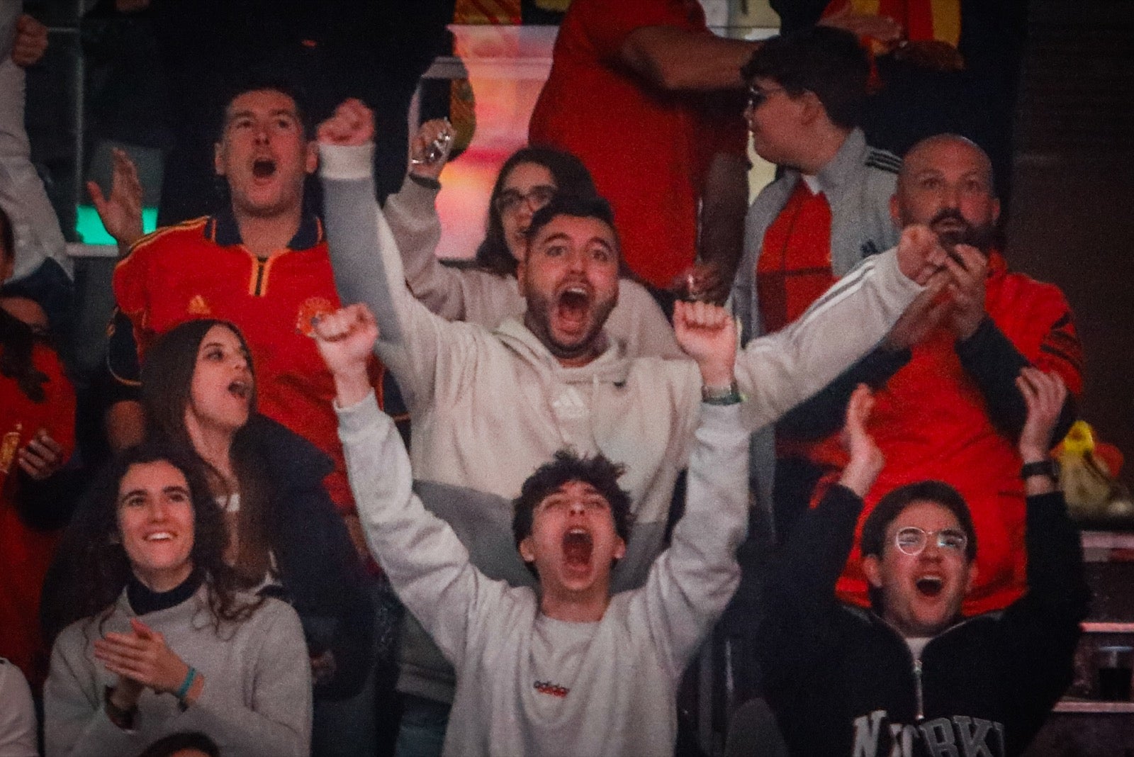 Ambiente en el Palacio de Deportes de Granada. 