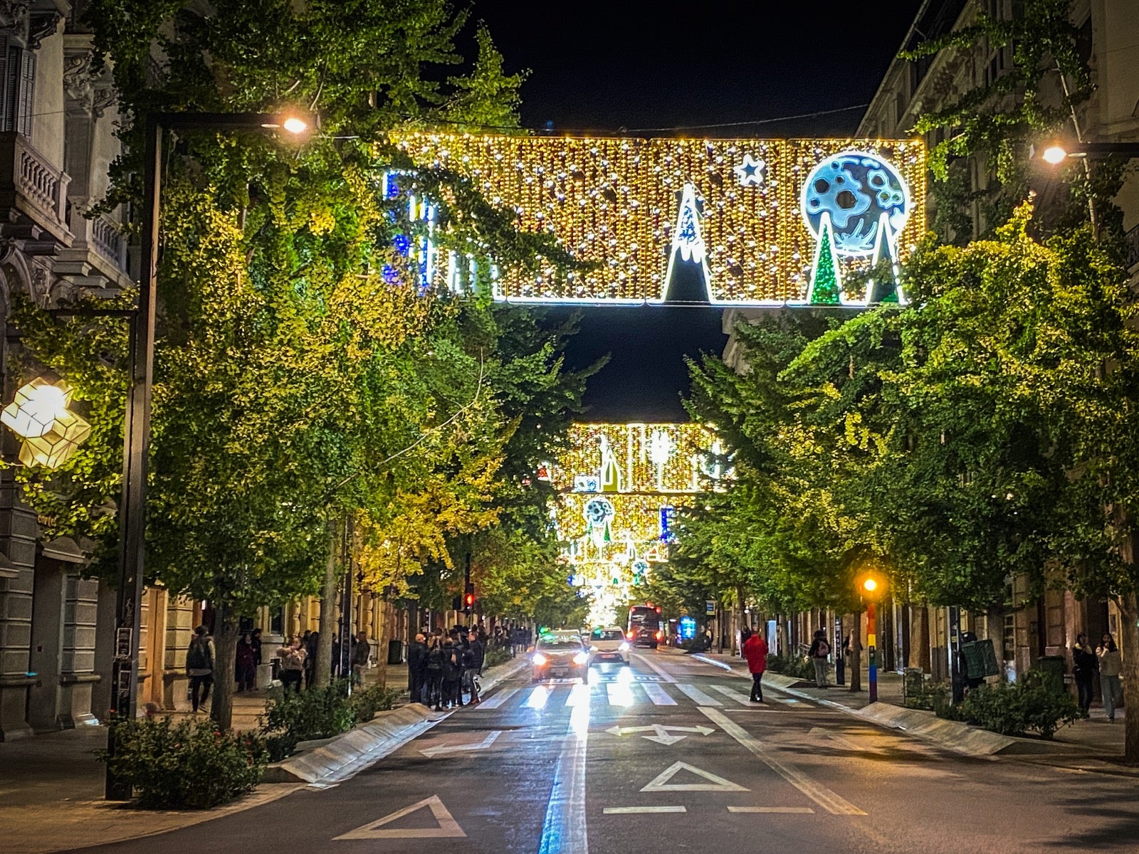 El Ayuntamiento prueba que todos los dispisitivos luminosos instalados para Navidad funcionan correctamente