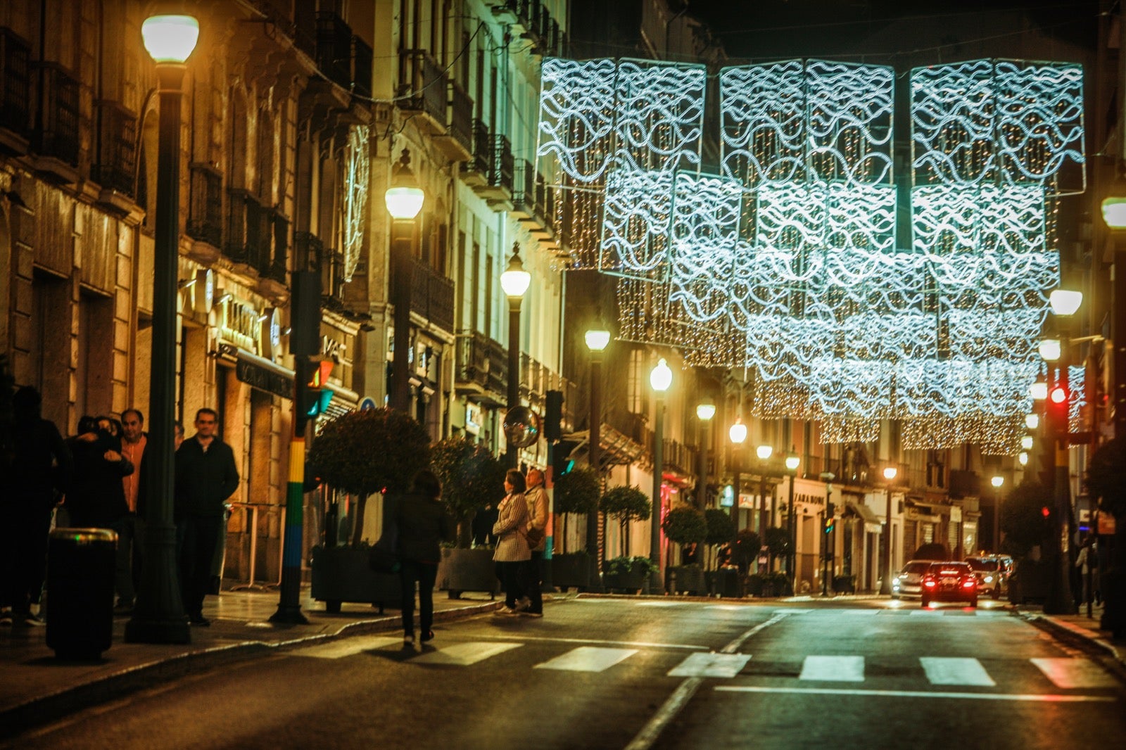 El Ayuntamiento prueba que todos los dispisitivos luminosos instalados para Navidad funcionan correctamente