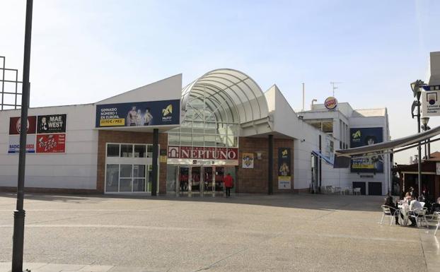 Centro Comercial Neptuno.