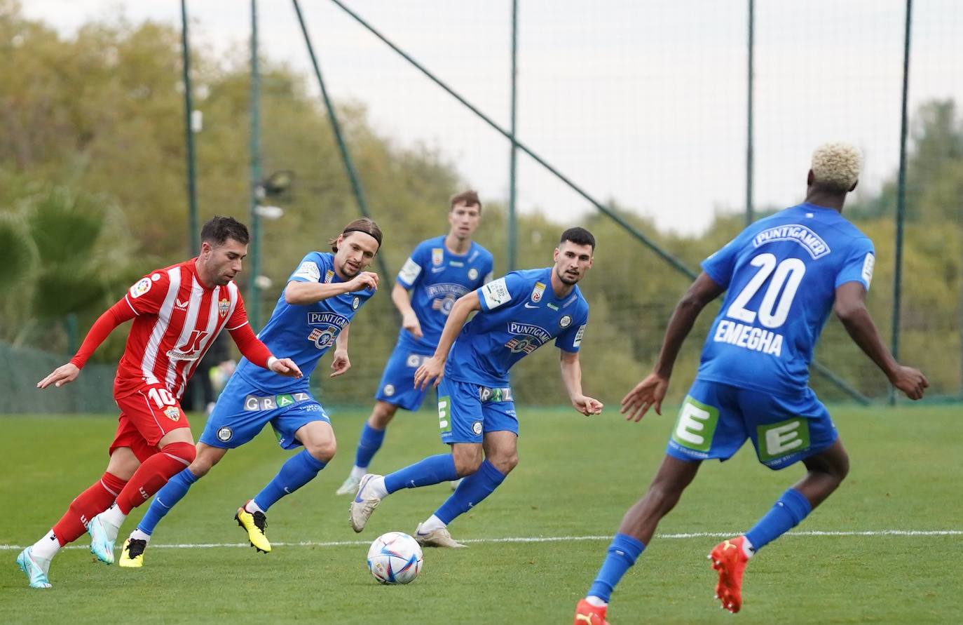 Las mejores imágenes del amistoso disputado entre el cuadro de Rubi y el conjunto austriaco.