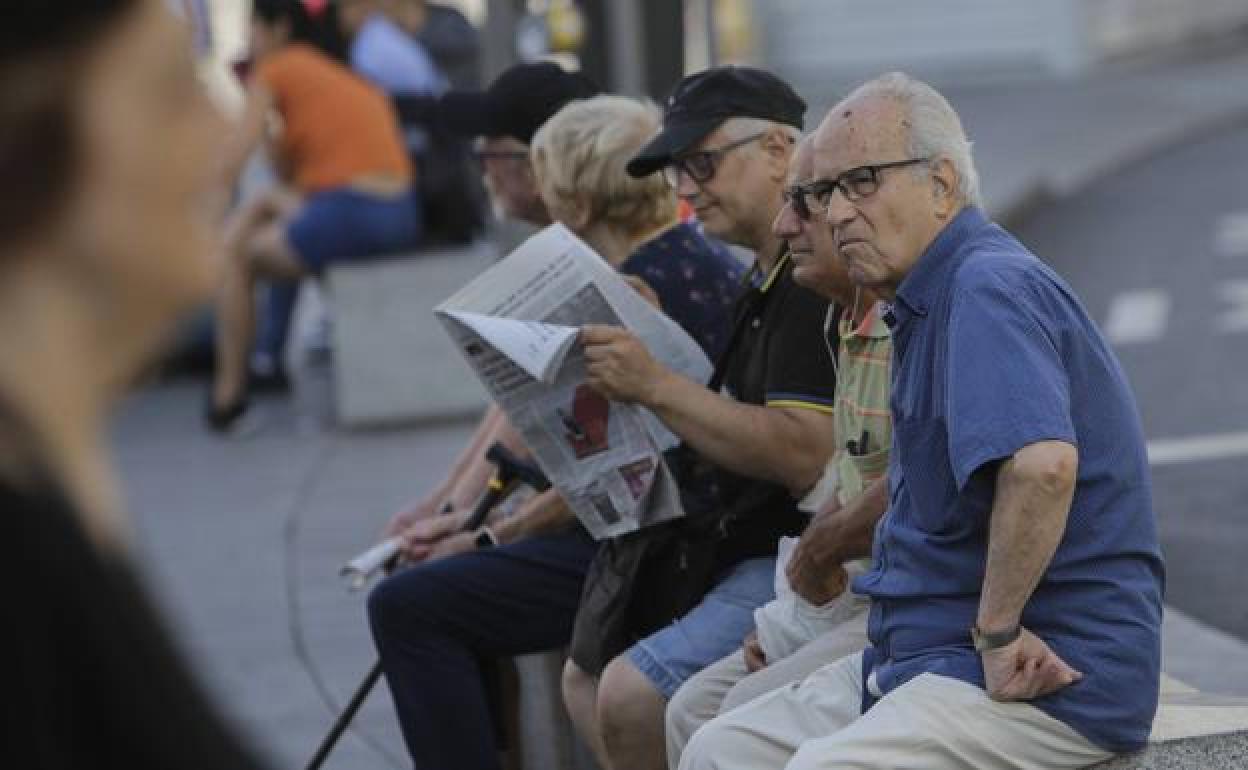 La 'paguilla', la ayuda extra que ya no cobrarán los pensionistas en 2023. 