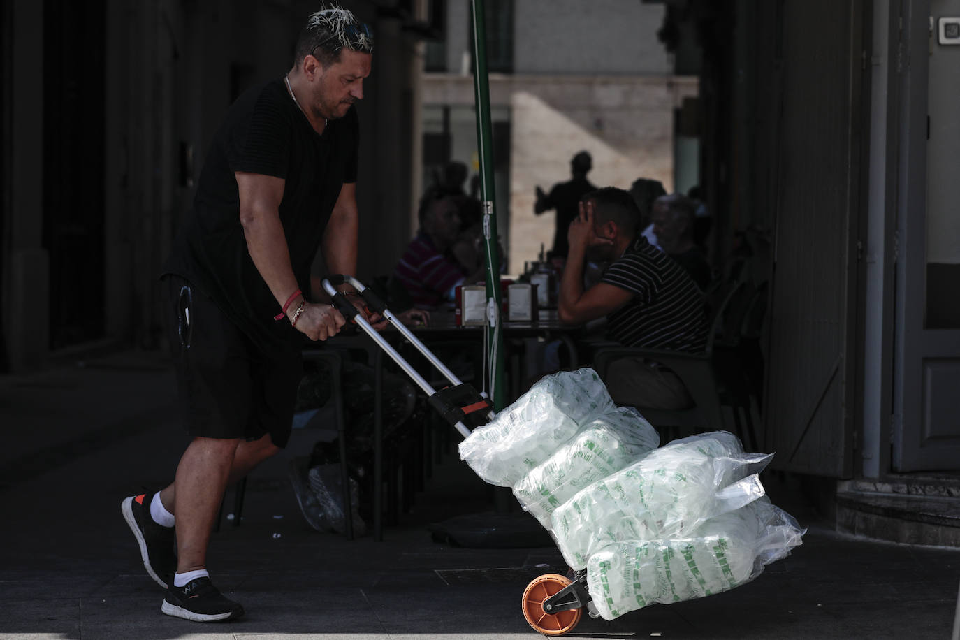 Algunos trabajadores tendrán un extra de 1.000 euros. 