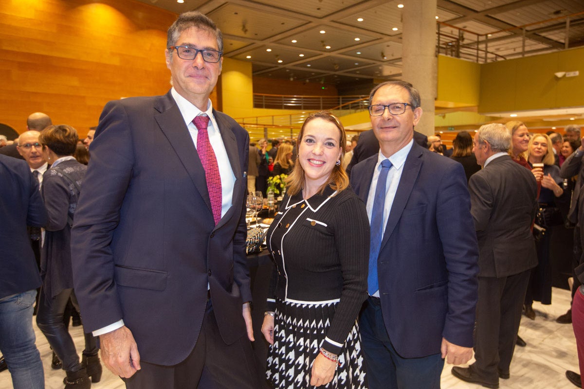 Los premiados e invitados tuvieron la ocasión de hablar distendidamente durante el cóctel posterior a la gala