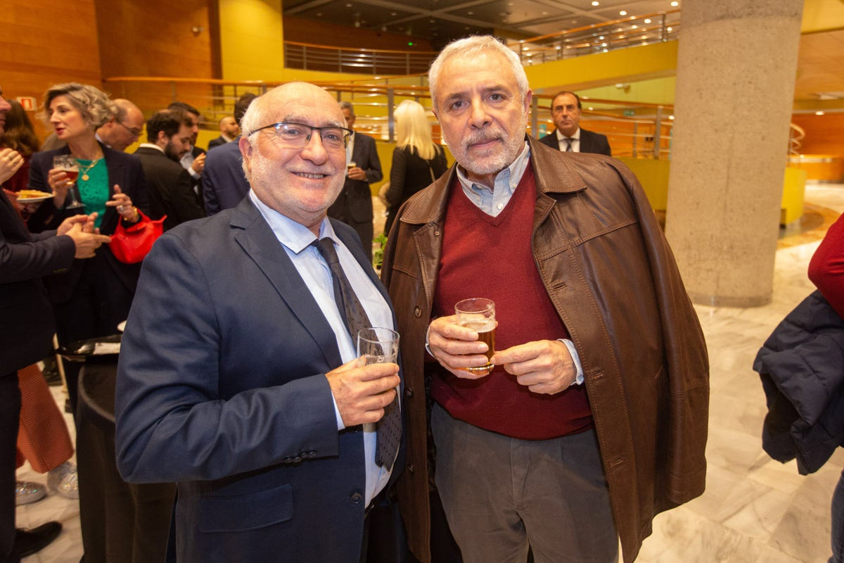 Los premiados e invitados tuvieron la ocasión de hablar distendidamente durante el cóctel posterior a la gala