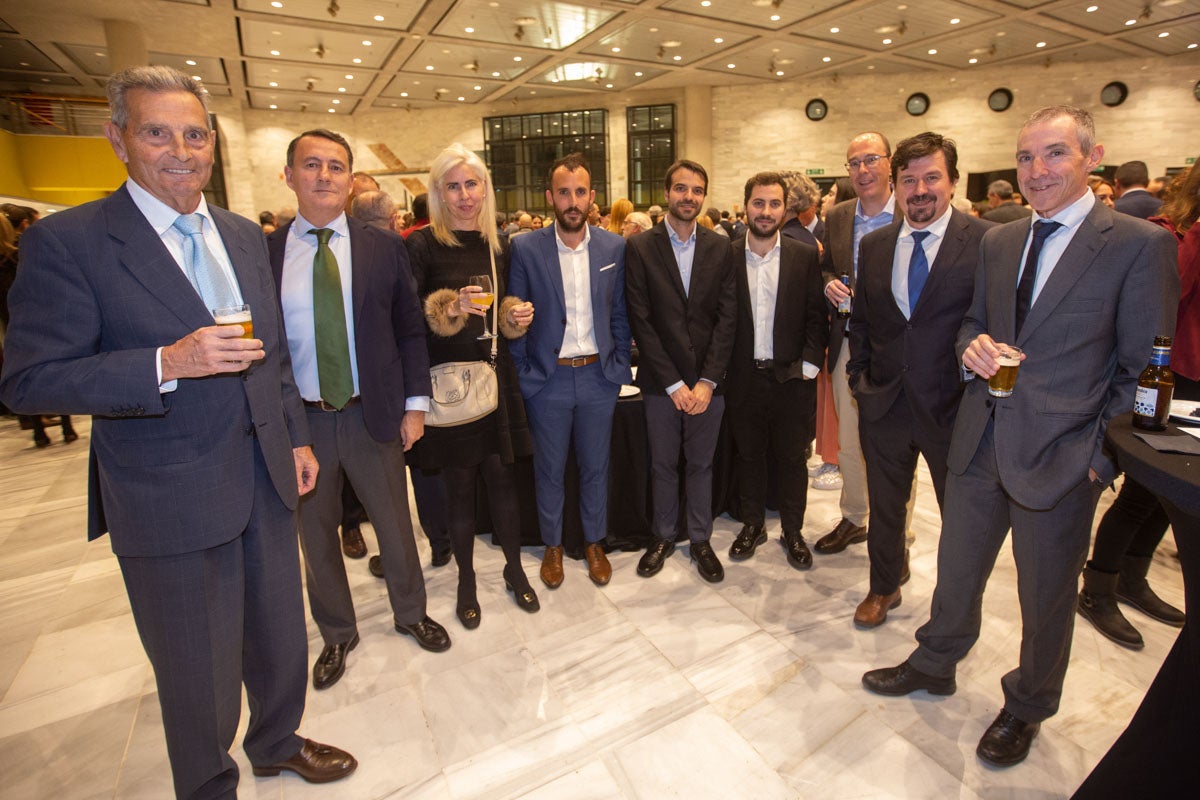 Los premiados e invitados tuvieron la ocasión de hablar distendidamente durante el cóctel posterior a la gala