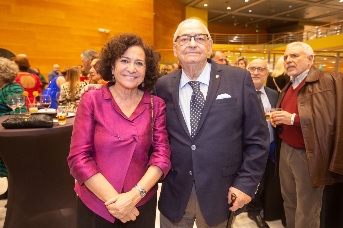 Los premiados e invitados tuvieron la ocasión de hablar distendidamente durante el cóctel posterior a la gala