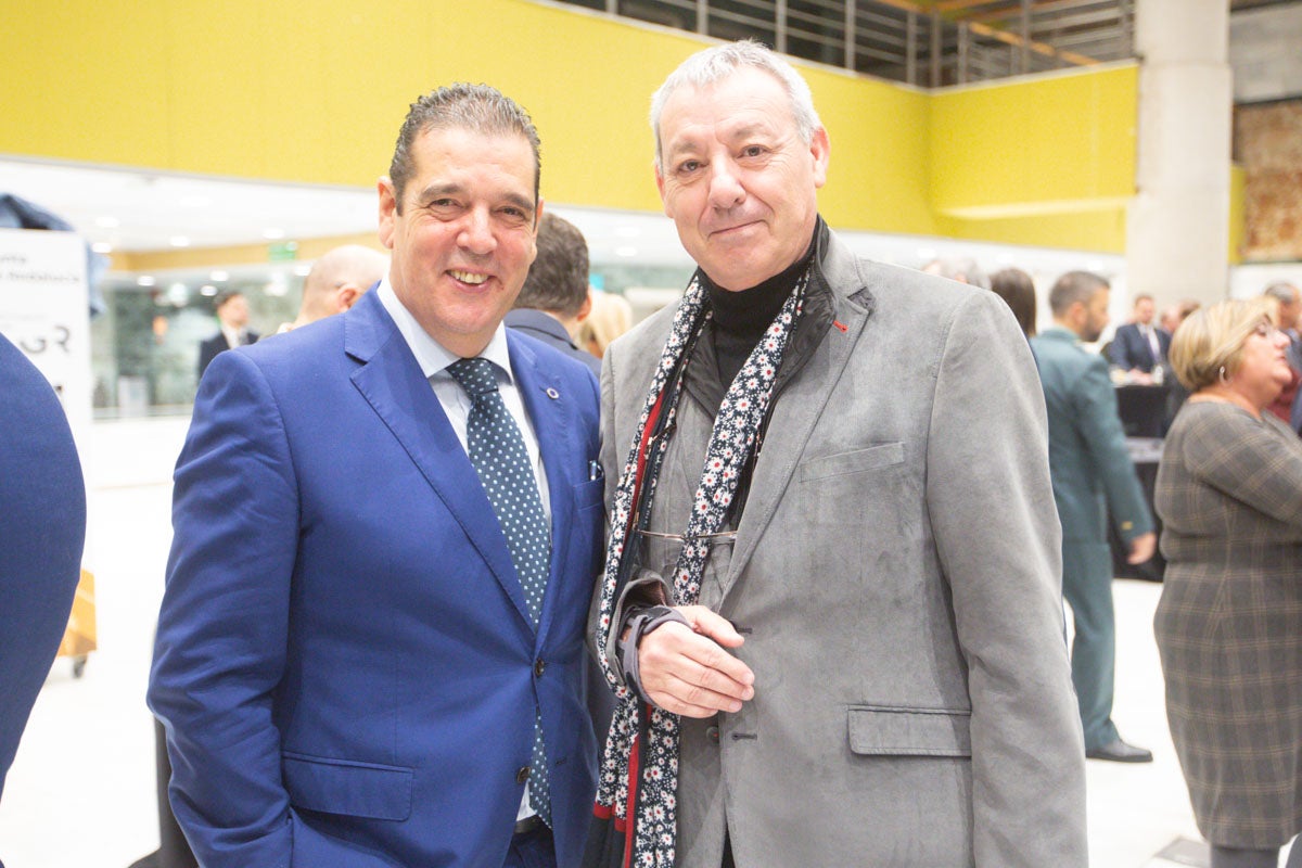 Los premiados e invitados tuvieron la ocasión de hablar distendidamente durante el cóctel posterior a la gala