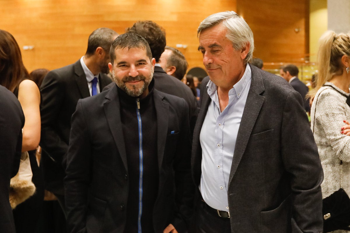 Los premiados e invitados tuvieron la ocasión de hablar distendidamente durante el cóctel posterior a la gala