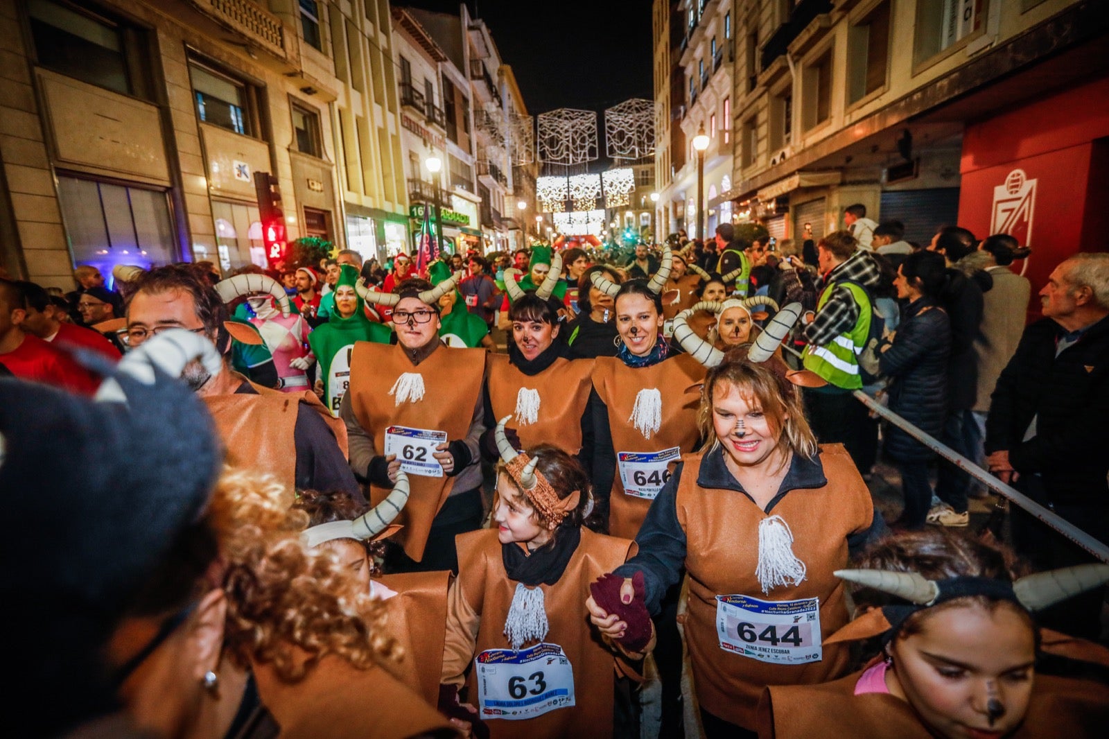 Carrera Nocturna de Disfraces de Granada. 