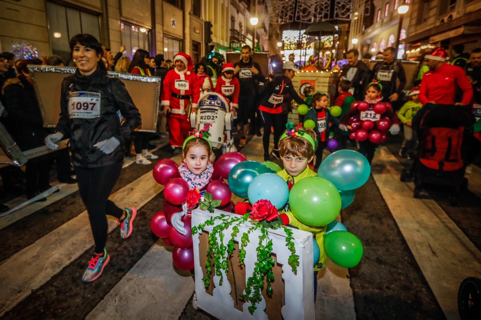 Carrera Nocturna de Disfraces de Granada. 