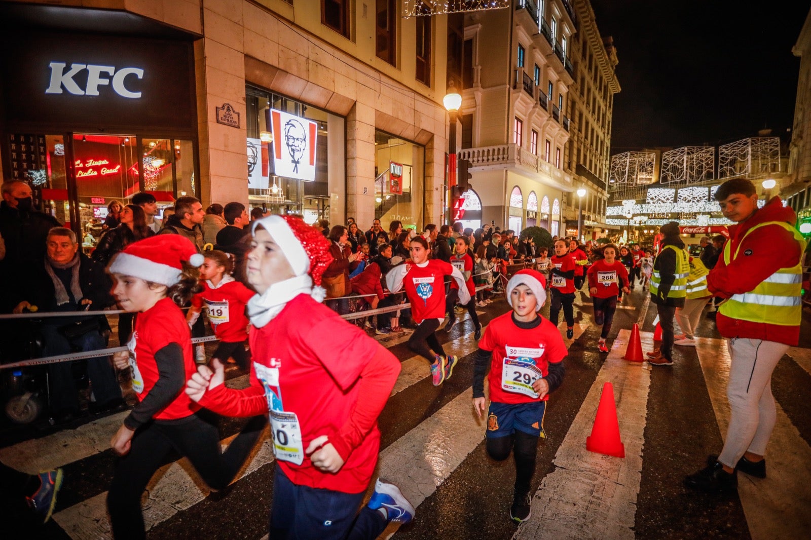 Carrera Nocturna de Disfraces de Granada. 