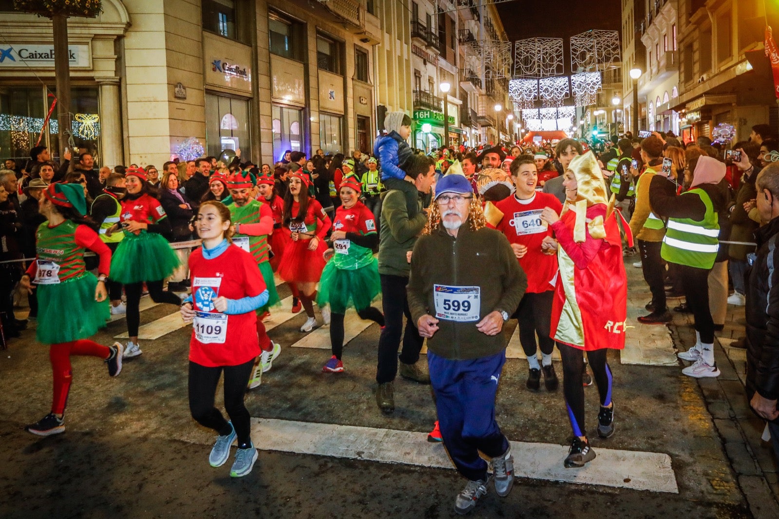 Carrera Nocturna de Disfraces de Granada. 