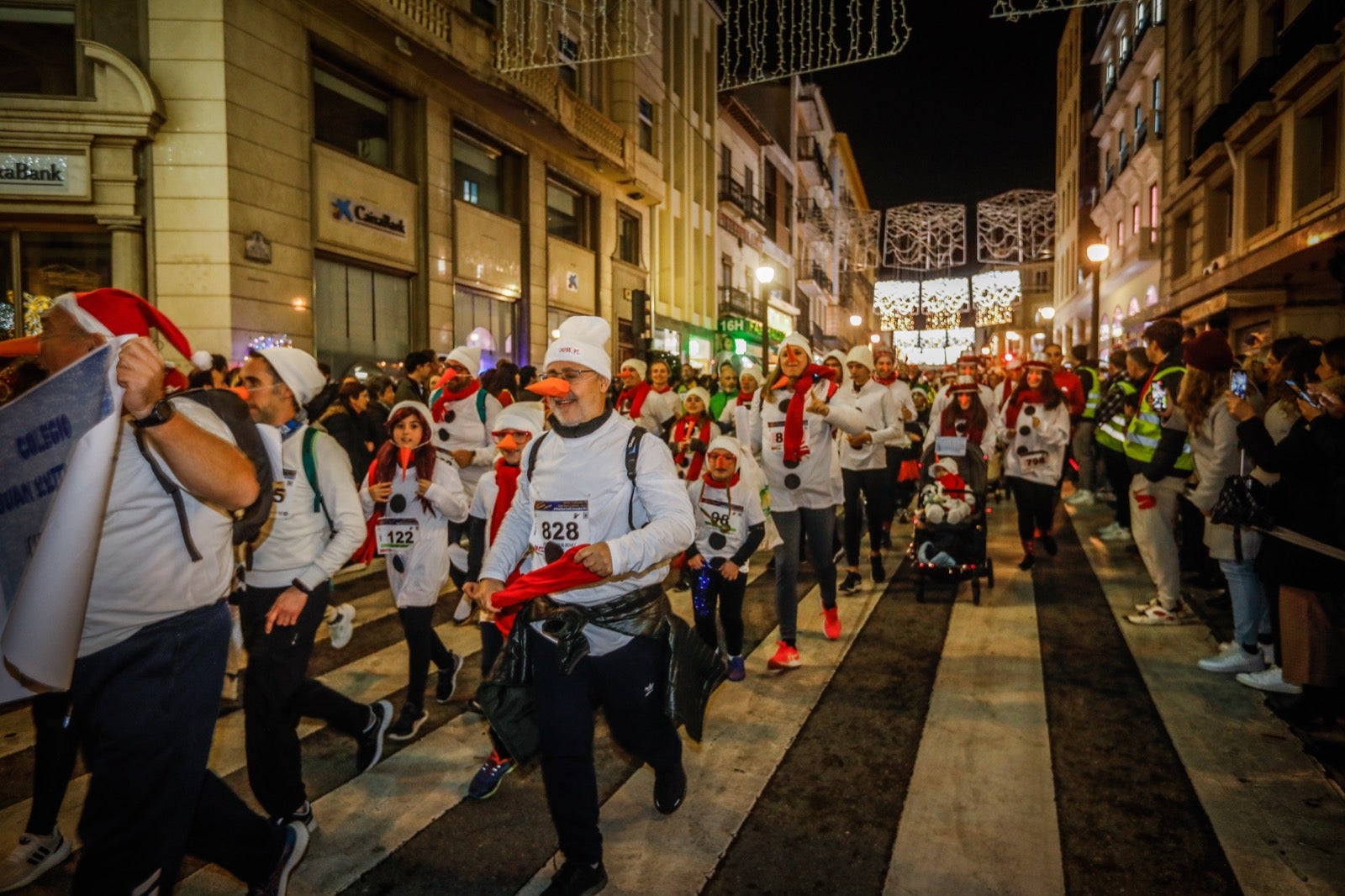 Carrera Nocturna de Disfraces de Granada. 