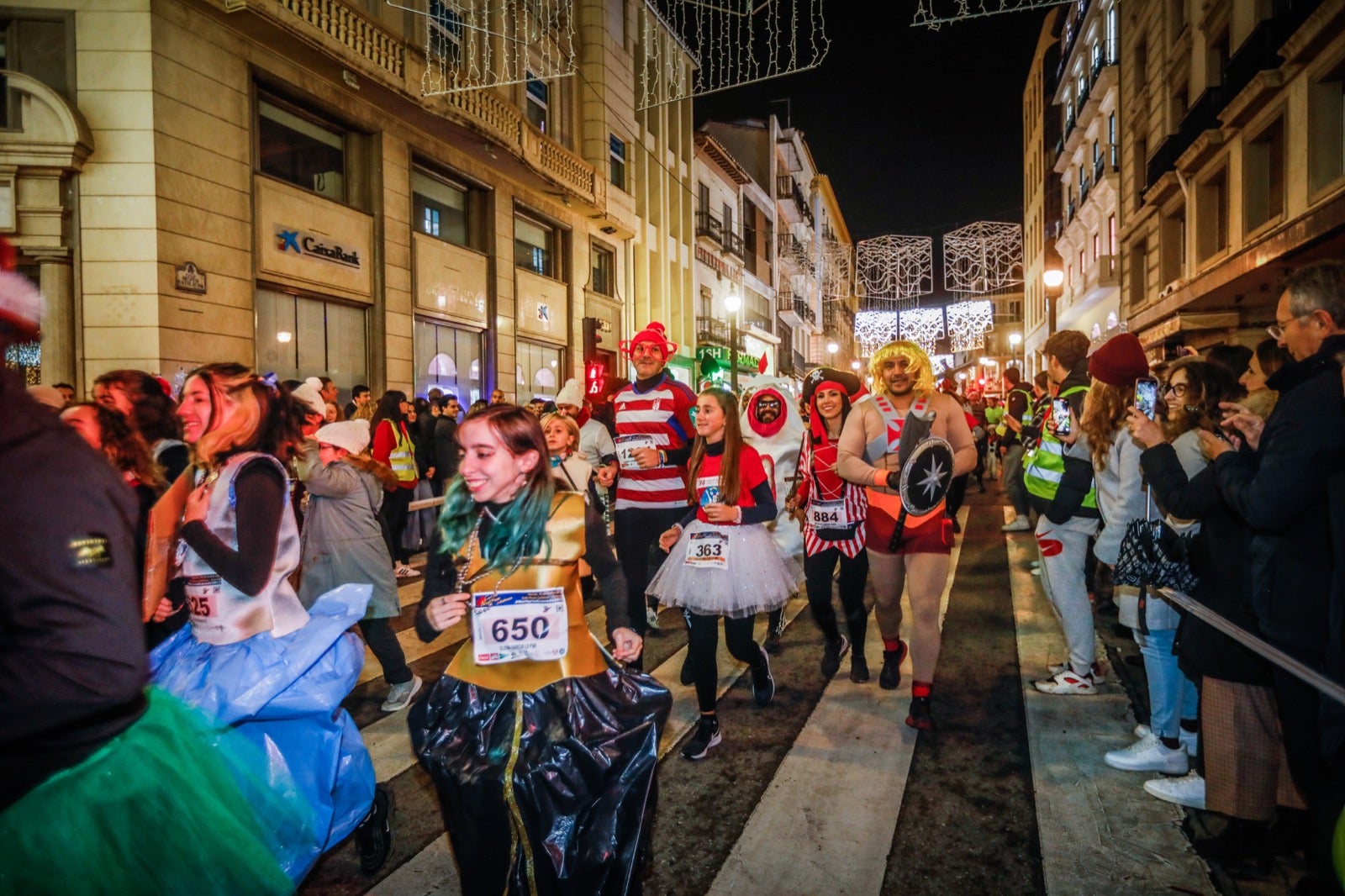 Carrera Nocturna de Disfraces de Granada. 
