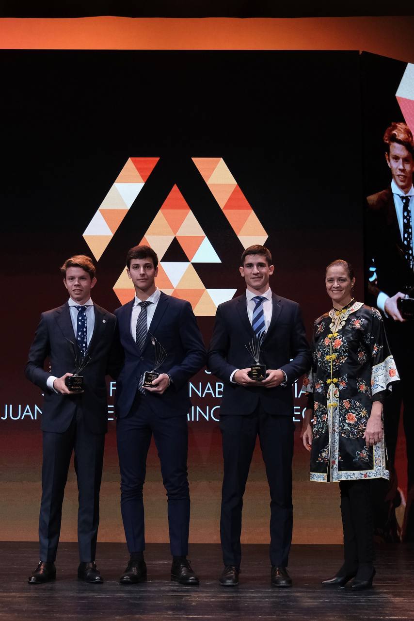 La capital almeriense acoge, en el Teatro Cervantes, la entrega de los Premios Andalucía de los Deportes de 2021, con distinción para los almeriense Pablo Jaramillo, bronce en Tokyo, y Jairo Ruiz, diploma 