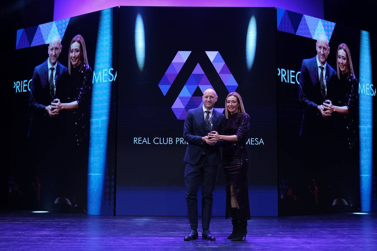 La capital almeriense acoge, en el Teatro Cervantes, la entrega de los Premios Andalucía de los Deportes de 2021, con distinción para los almeriense Pablo Jaramillo, bronce en Tokyo, y Jairo Ruiz, diploma 