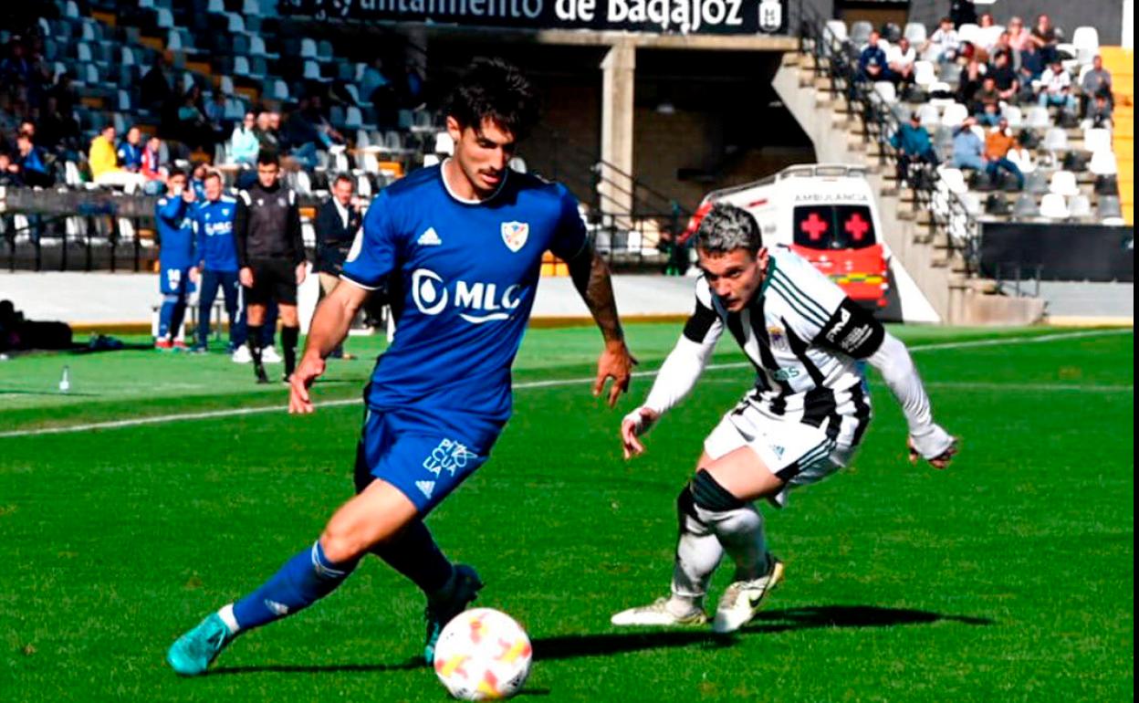 Álex Sancris fue el más destacado de los azulillos en el Nuevo Vivero. 