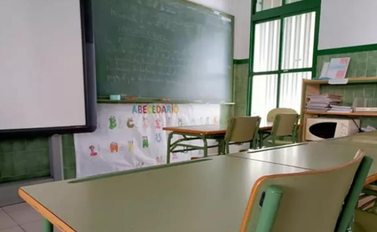 El Ayuntamiento de Granada ofrece formación en los centros educativos para prevenir la anorexia, bulimia y el acoso