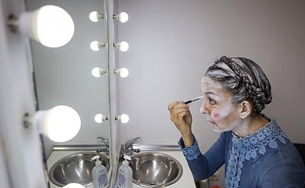 Imagen principal - Elisa Ramos, actriz en 'Estación paraíso'. 