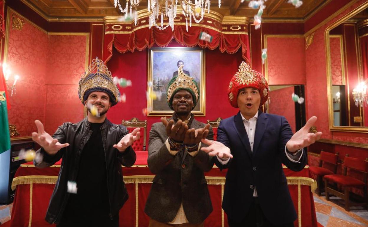 Los representantes de Melchor, Gaspar y Baltasar han alcanzado este miércoles la ciudad.