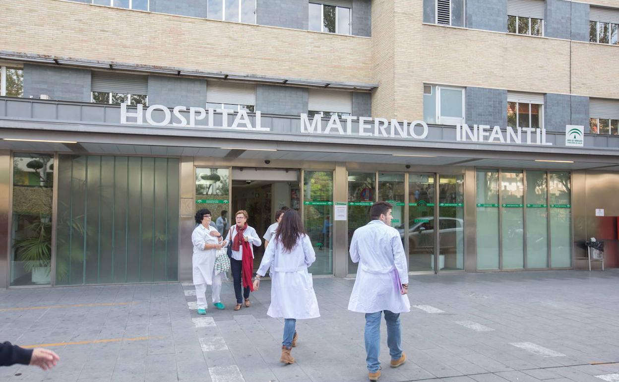 Decenas de sanitarios cobrarán con retraso parte de su sueldo de diciembre.