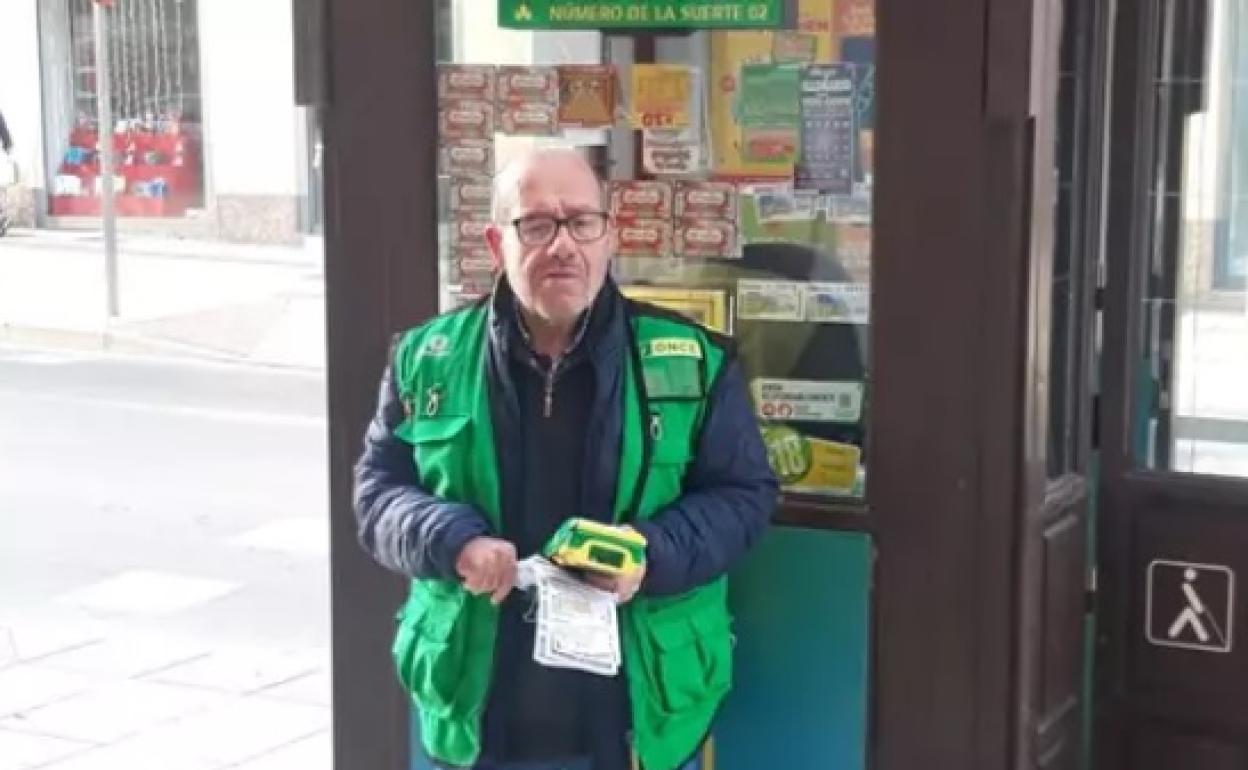 Antonio Francisco Barquier Fernández, vendedor del cupón premiado en Guadix