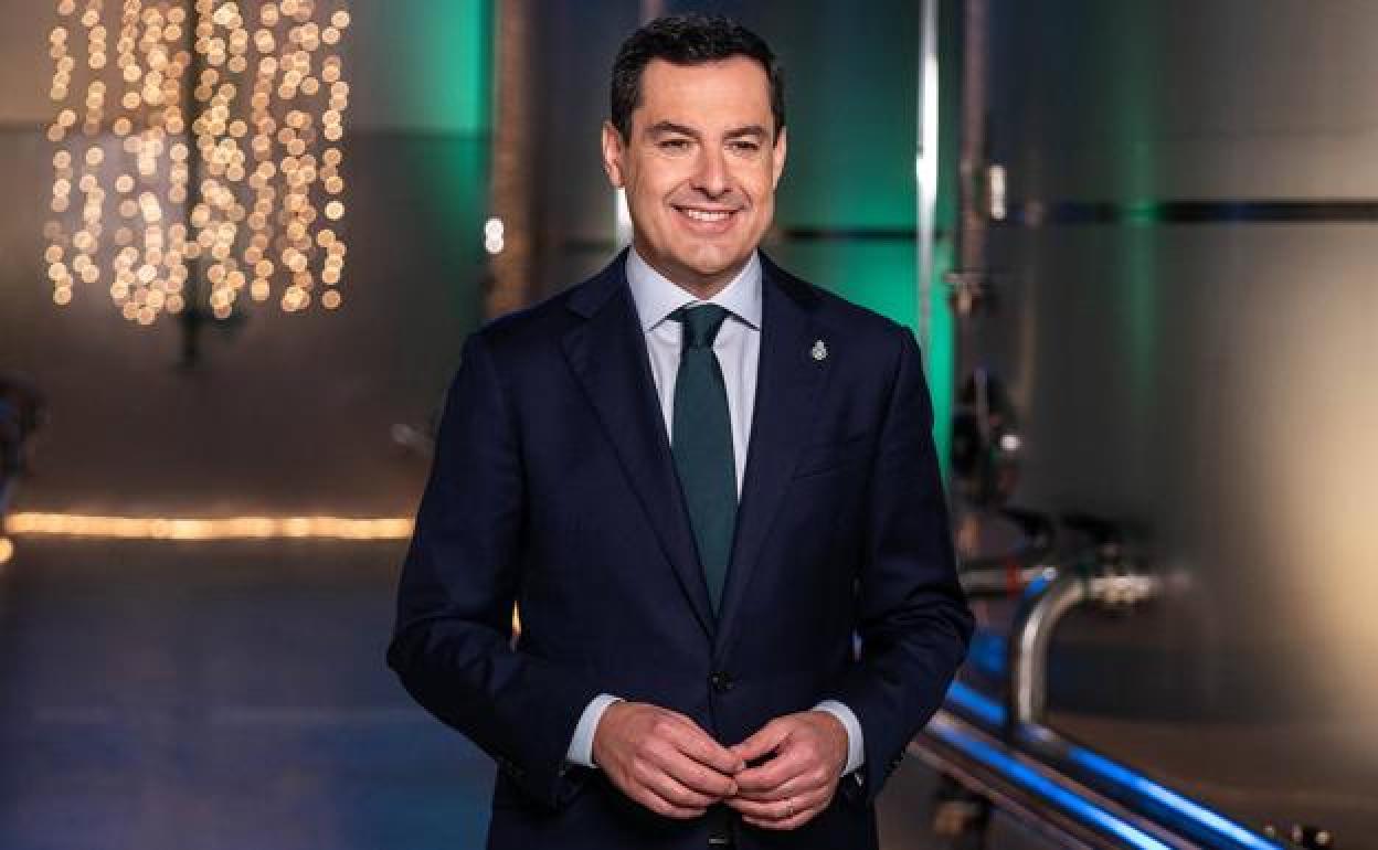 El presidente de Andalucía, Juanma Moreno, durante el discurso de Nochevieja.