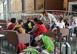 Imagen de archivo de la recepción de refugiados ucranianos en Almería al inicio del conflicto.