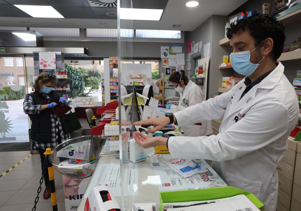 Sanidad alerta de la falta en farmacias de un conocido medicamento para alergias y asma.