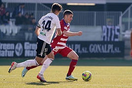 Lance del partido entre el Burgos y el Granada