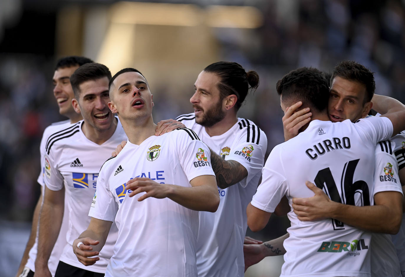 El Burgos-Granada, a pie de campo