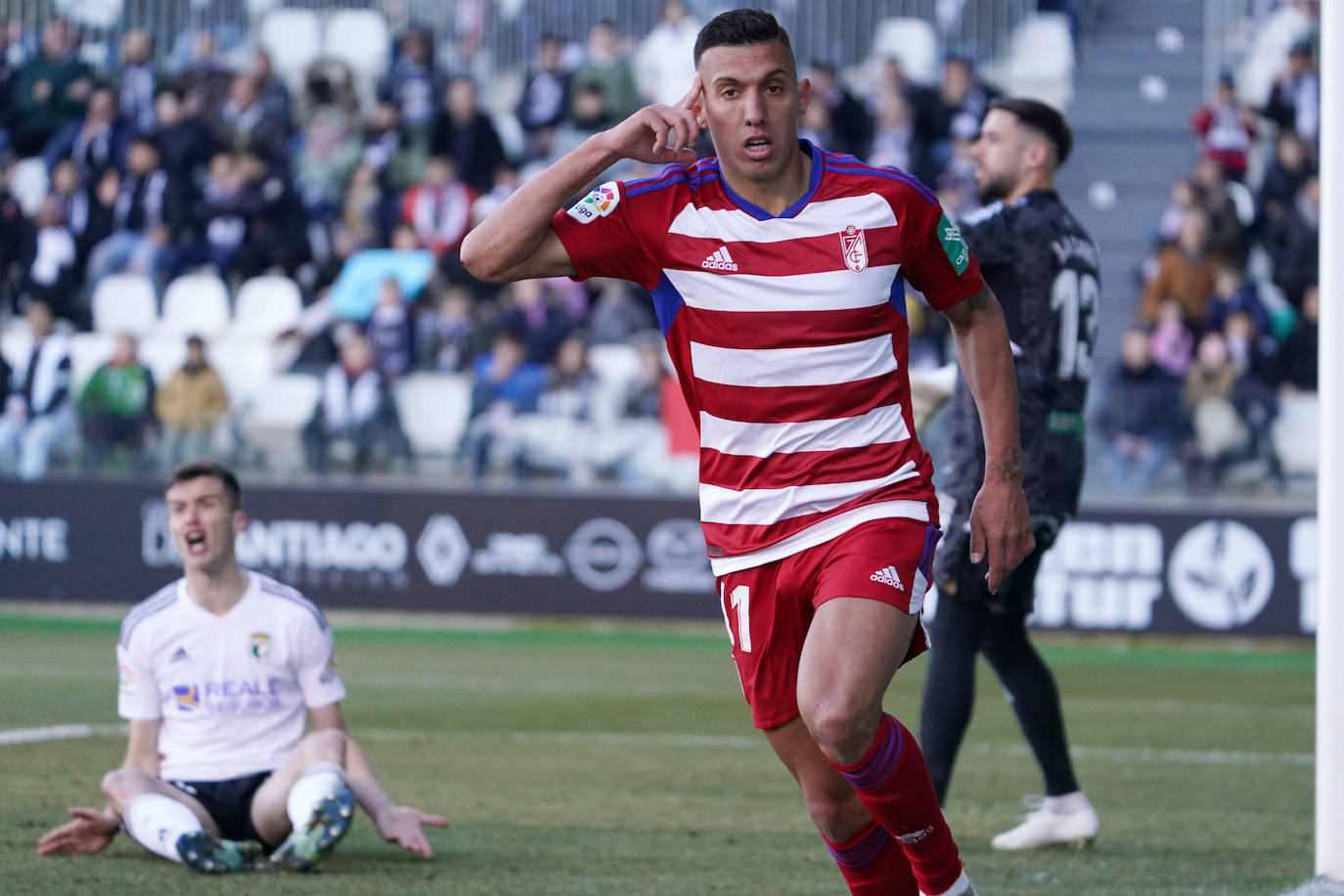 El Burgos-Granada, a pie de campo