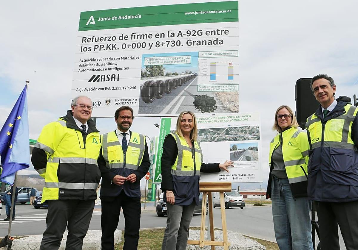 La A-92 tendrá 35 kilómetros de firme renovado entre Loja y Moraleda