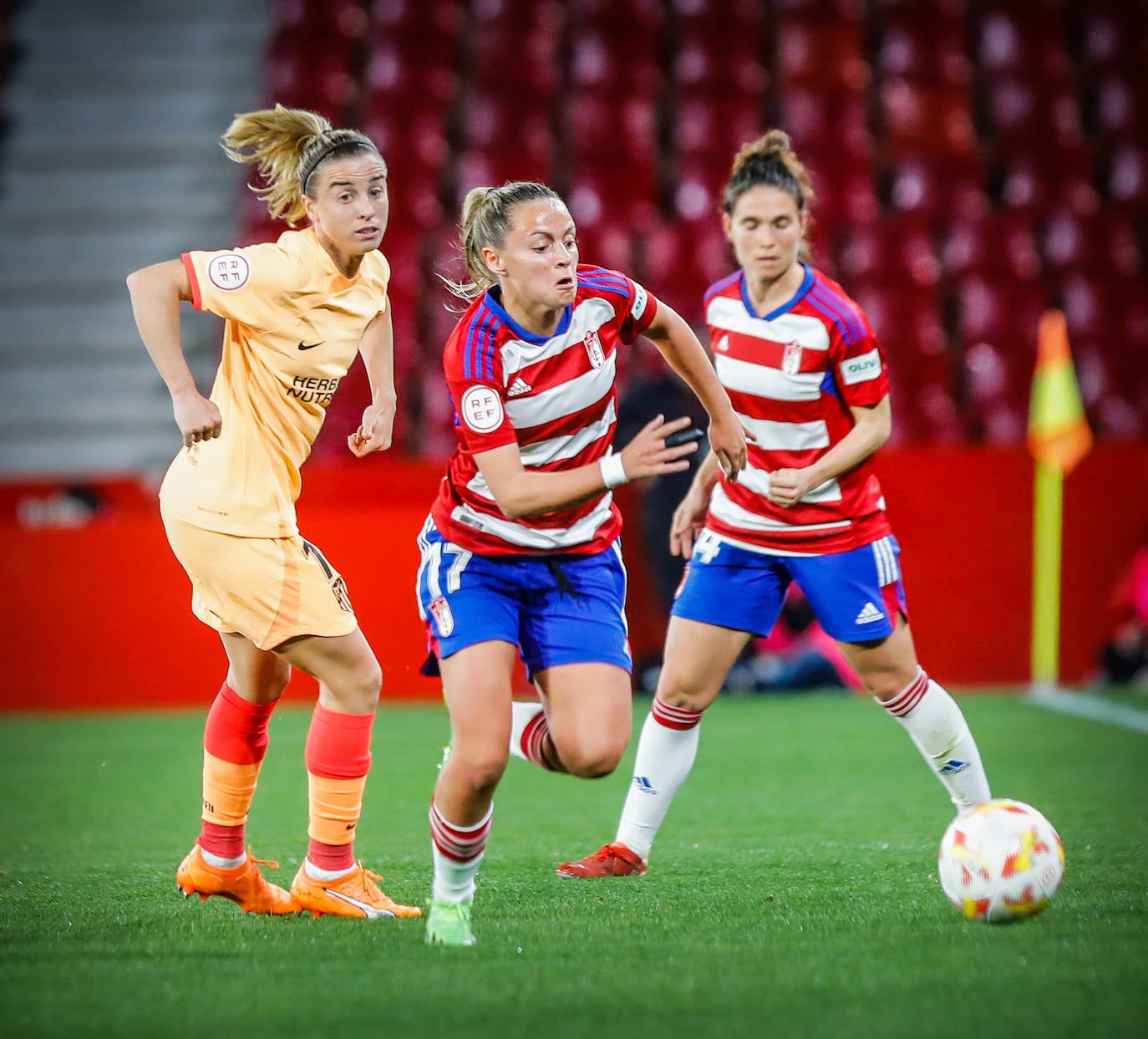 El Granada Femenino - Atlético de Madrid, a pie de campo