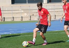 Pozo quiere que el Almería gane en Sevilla para demostrar que se puede y que él vale.