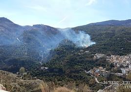 Incendio cerca de Ízbor.