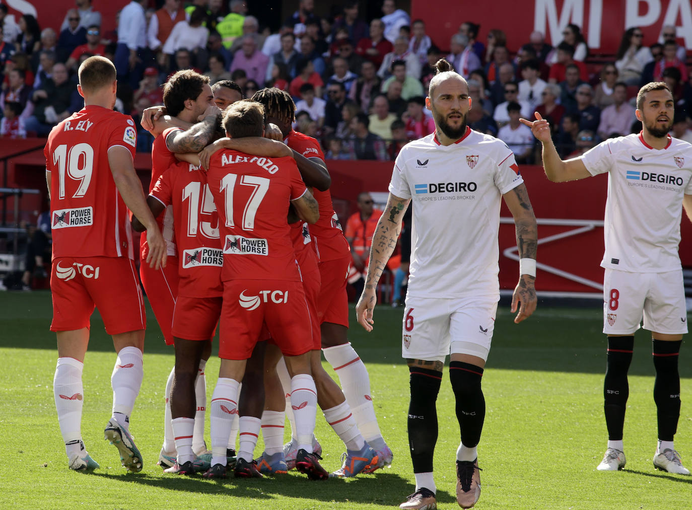 Las imágenes de la derrotas del Almería ante el Sevilla