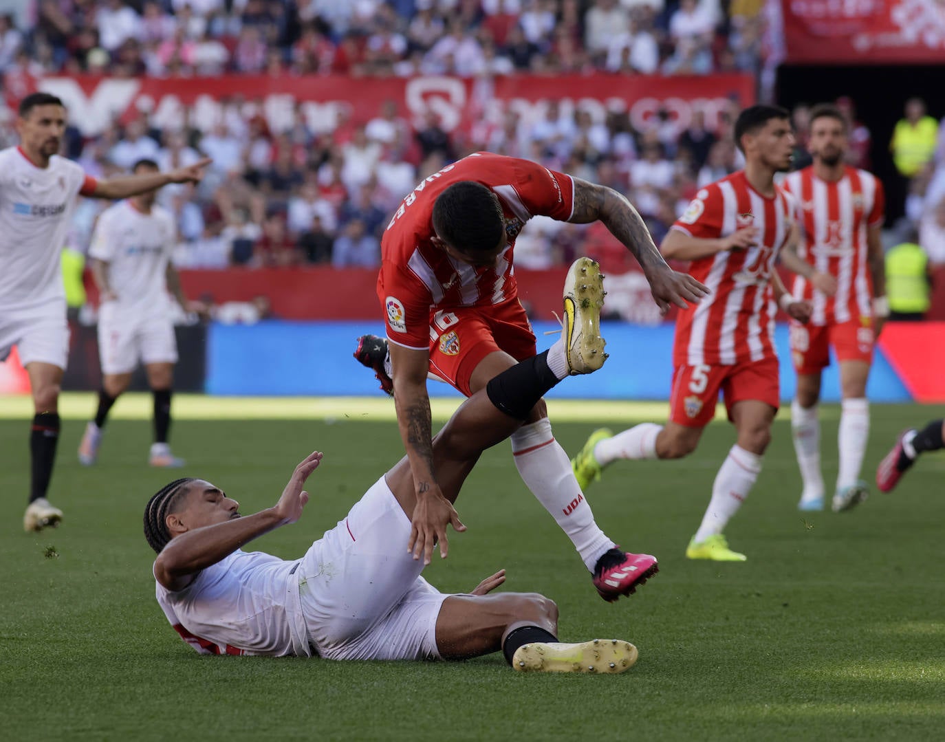 Las imágenes de la derrotas del Almería ante el Sevilla