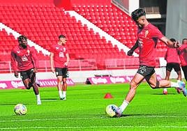 La UDA regresará hoy a los entrenamientos para preparar, a puerta cerrada, la cita contra el Cádiz.