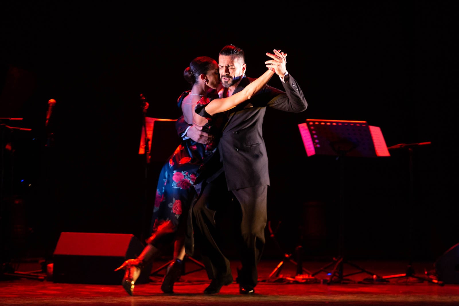 La noche de tango, en imágenes