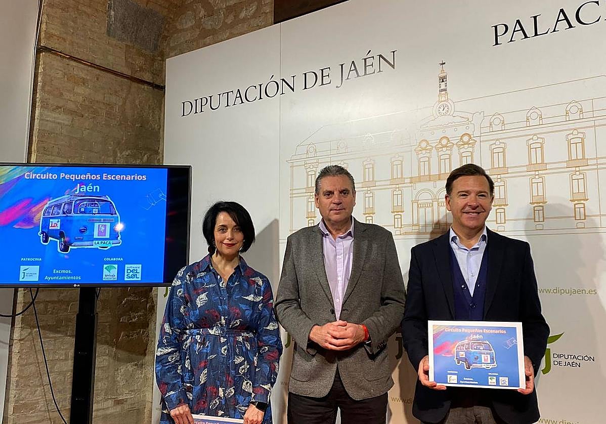 Carmen Gámez, Ángel Vera y Luis Salido.