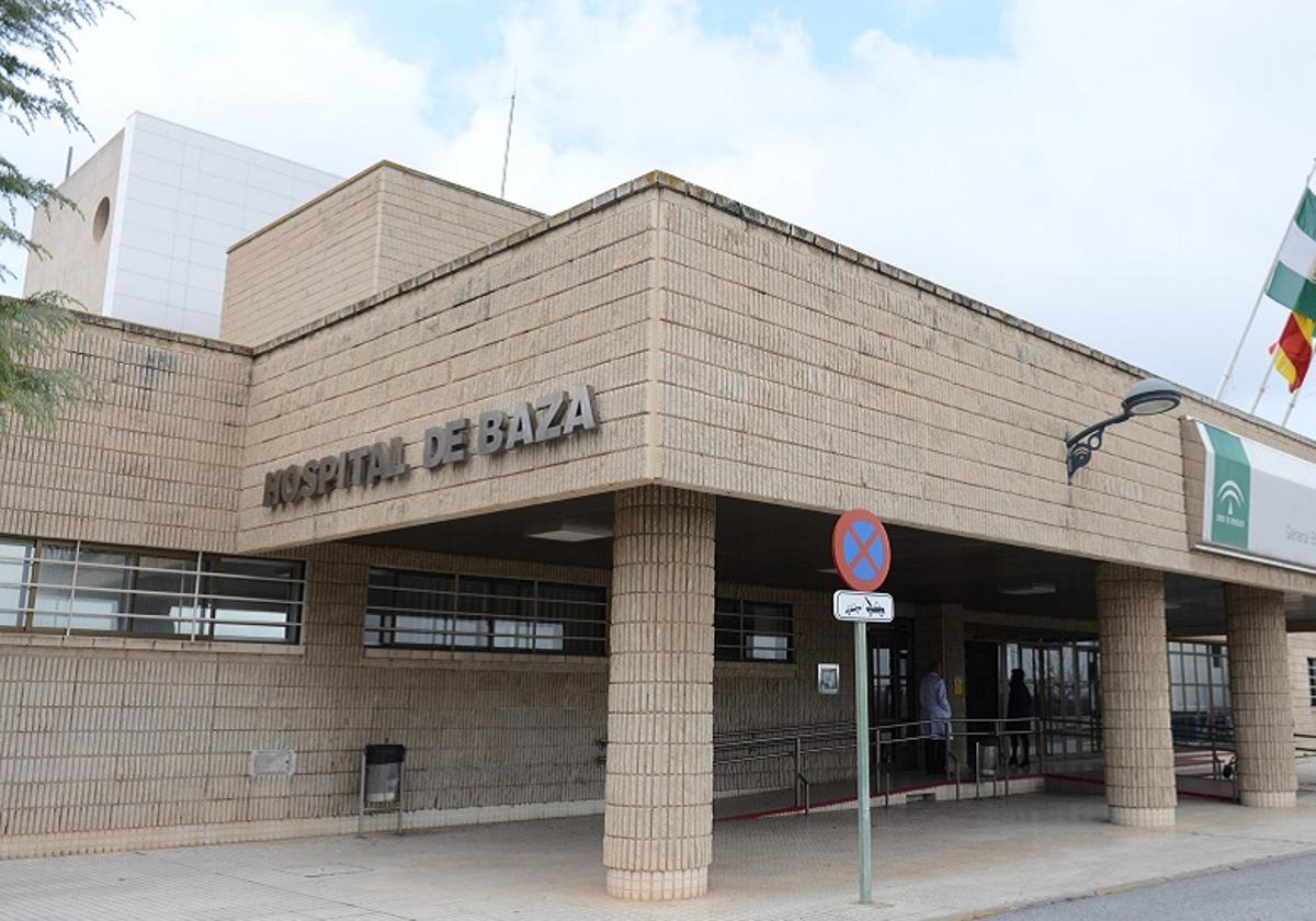 Hospital de Baza, donde fue trasladado uno de los heridos