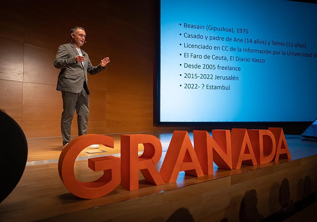 Mikel Ayestarán durante su intervención en los premios GENIO